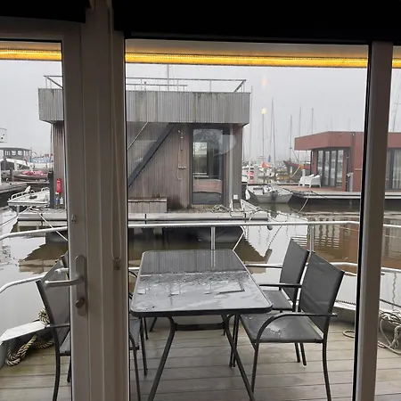 Winter At Our Houseboat 